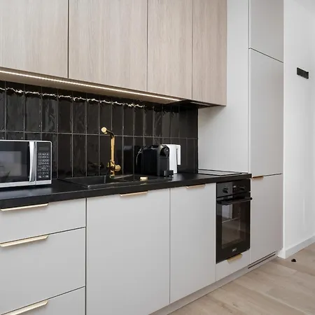 Urokliwe Studio W Sercu Wroclawia By Renters Daire